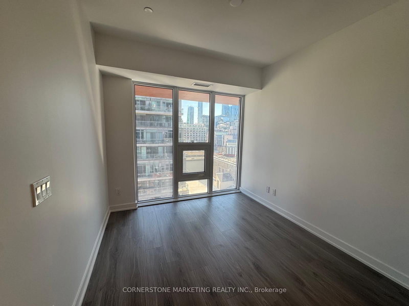 home for lease on 1006-100 Queen Street E