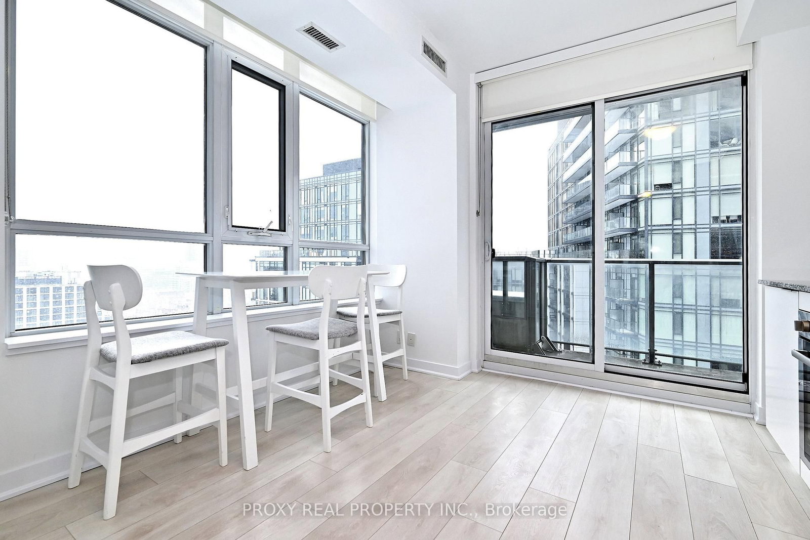 Condo for sale at 1605-120 Parliament Street, Toronto, Ontario, M5A 2Y8 - Moss Park - MLS: C12919824