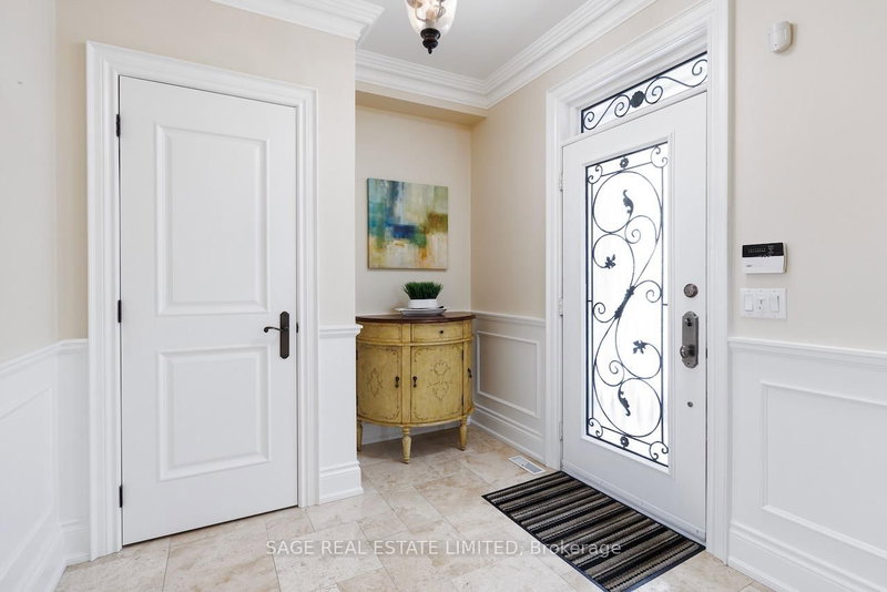 19 Carmichael Ave, Toronto, M5M 2W5 | Image 3