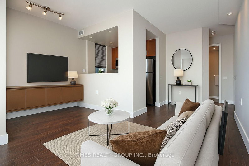 1605 - 85 Bloor St E, Toronto, M4W 3Y1 | Image 3