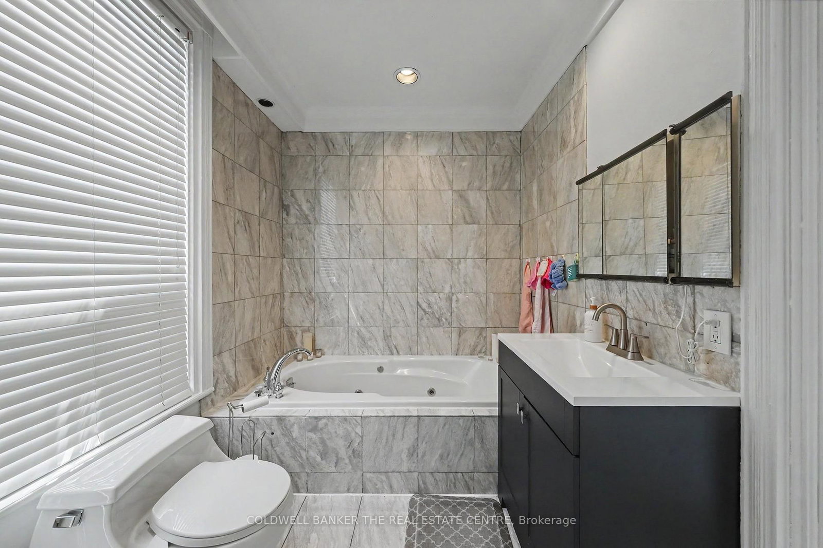 413 Sherbourne Street E, Unit 3+ - Photo 20