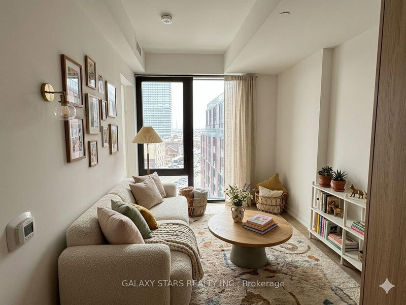 home for lease on 828-35 Parliament Street