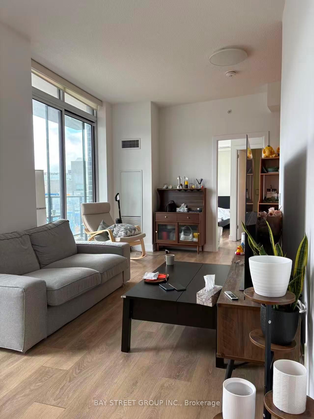 Condo for lease at 205-128 Fairview Mall Drive, Toronto, Ontario, M2J 0E8 - Don Valley Village - MLS: C12920822