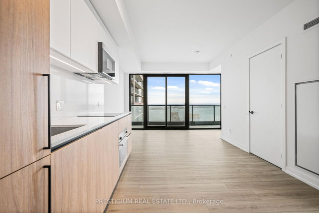 2904 - 35 parliament Street
