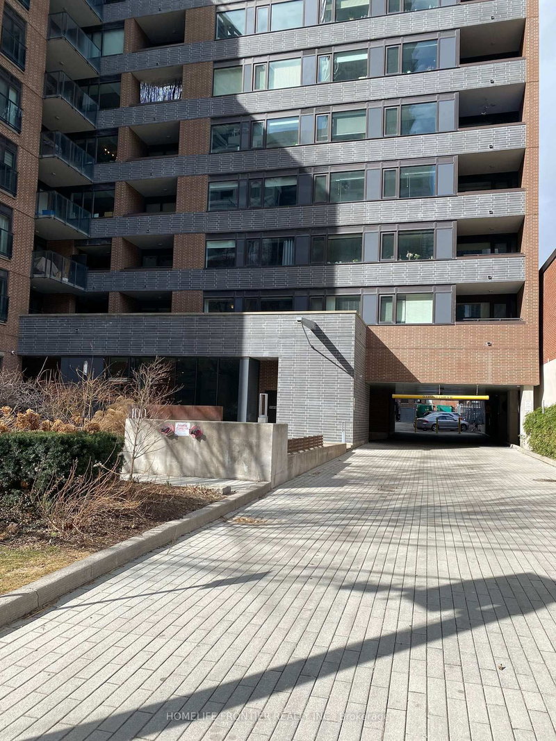 home for lease on 406-400 Wellington Street W