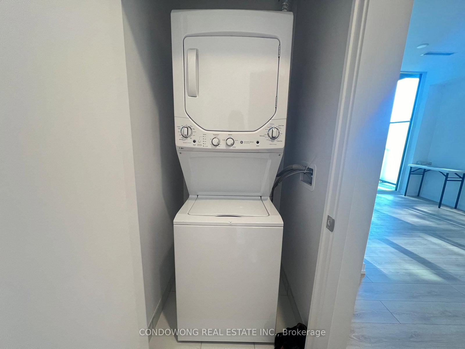 500 Dupont Street, Unit 702 - Photo 6