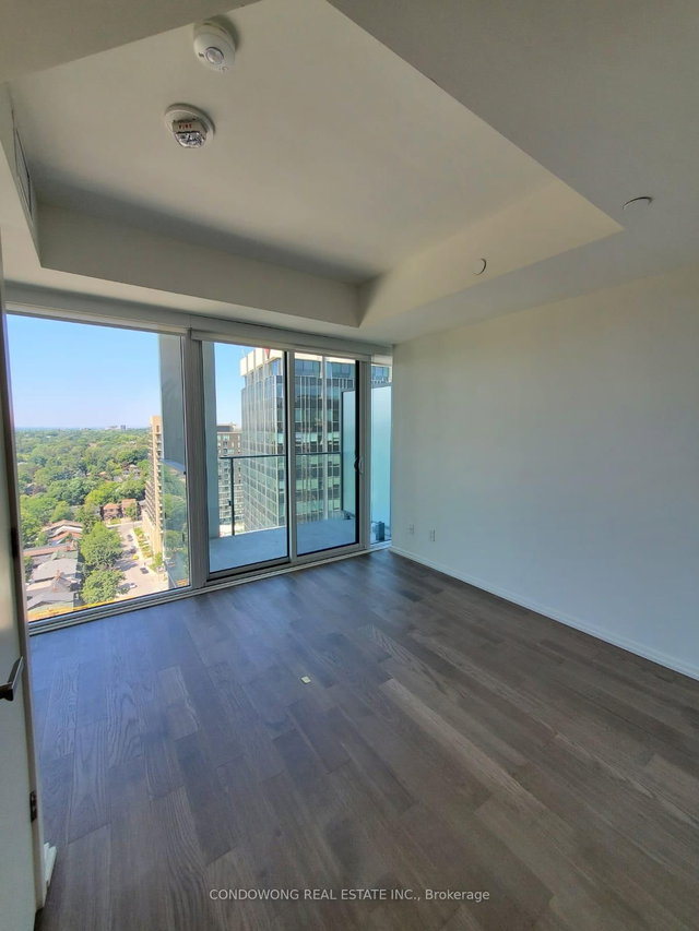 2112 - 5 Soudan Avenue