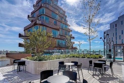 155 Merchants' Wharf • #606 • Toronto, ON photo 11