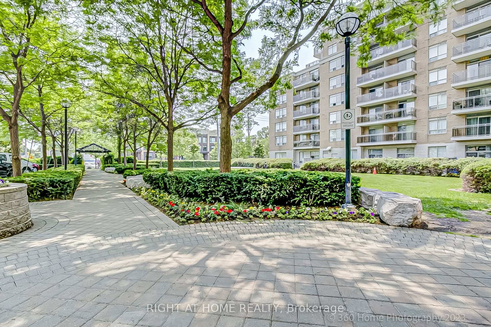 Condo for sale at 607-650 Lawrence Avenue, Toronto, Ontario, M6A 3E8 - Englemount-Lawrence - MLS: C12922168