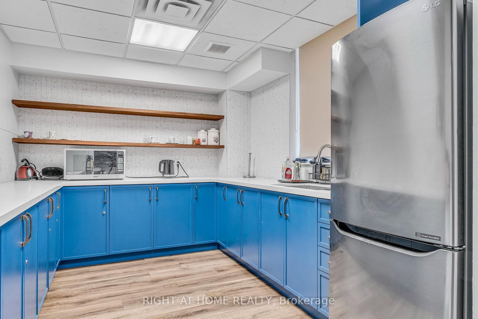 Condo for sale at 607-650 Lawrence Avenue, Toronto, Ontario, M6A 3E8 - Englemount-Lawrence - MLS: C12922168