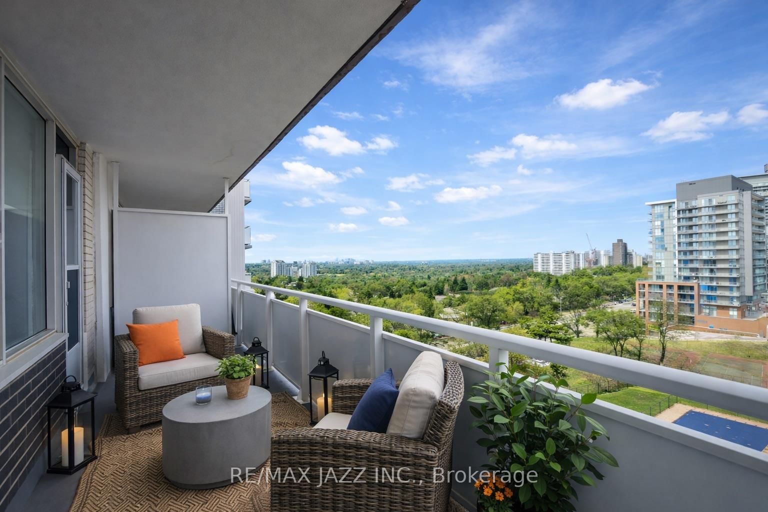 Condo for sale at 1008-10 Parkway Forest Drive, Toronto, Ontario, M2J 1L3 - Henry Farm - MLS: C12922250