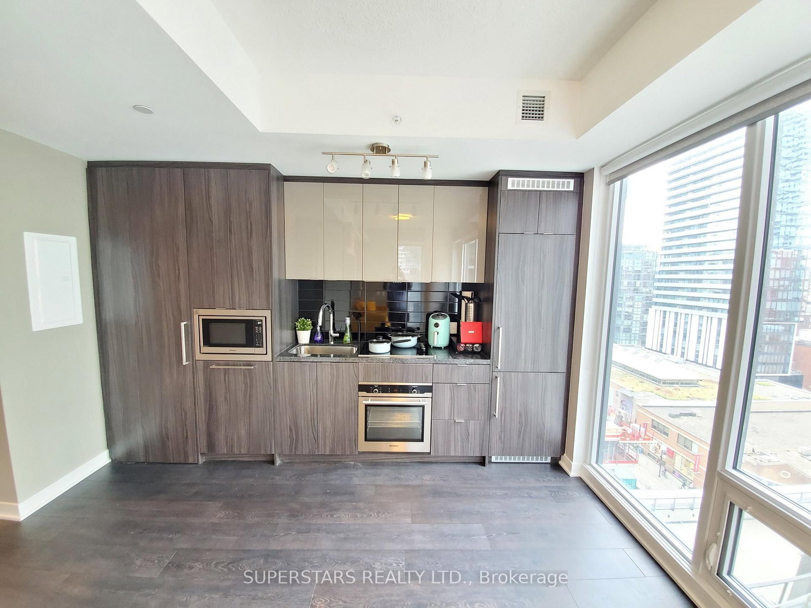 115 Blue Jays Way, Unit 1211 - Photo 5