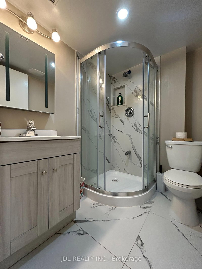 Unit A - 62 Banstock Dr Dr, Toronto, M2K 2H6 | Image 3