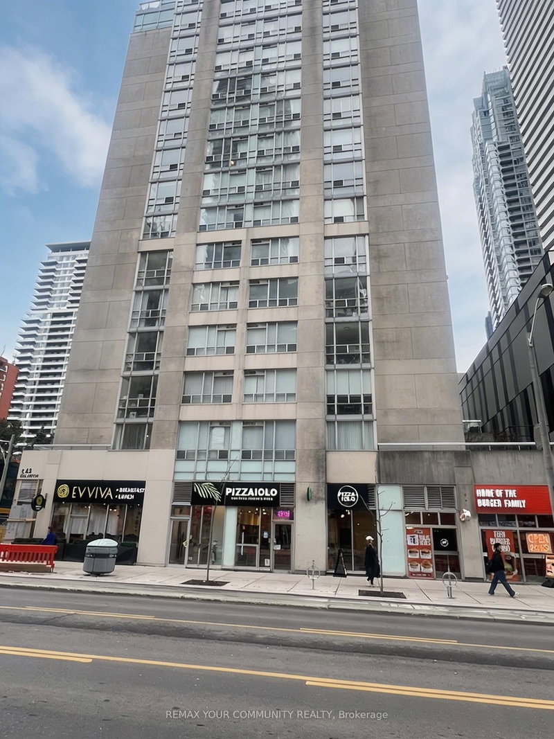 home for lease on 705-43 Eglinton Avenue E