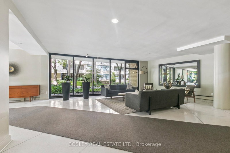 1001 - 575 Avenue Rd S, Toronto, M4V 2K2 | Image 3