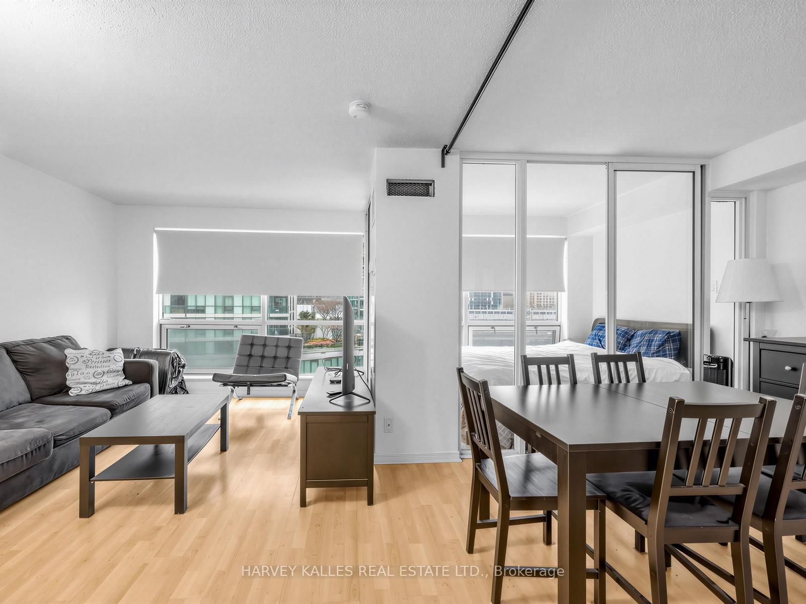 Condo for sale at 705-10 Yonge Street, Toronto, Ontario, M5J 1R4 - Waterfront Communities C1 - MLS: C12923324