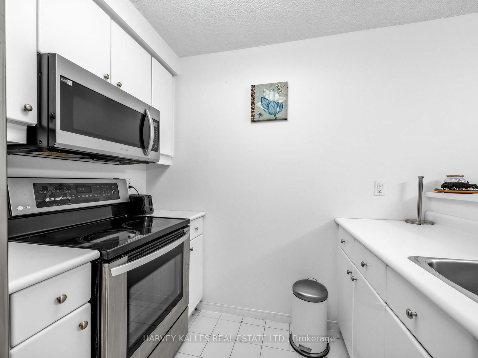 Condo for sale at 705-10 Yonge Street, Toronto, Ontario, M5J 1R4 - Waterfront Communities C1 - MLS: C12923324