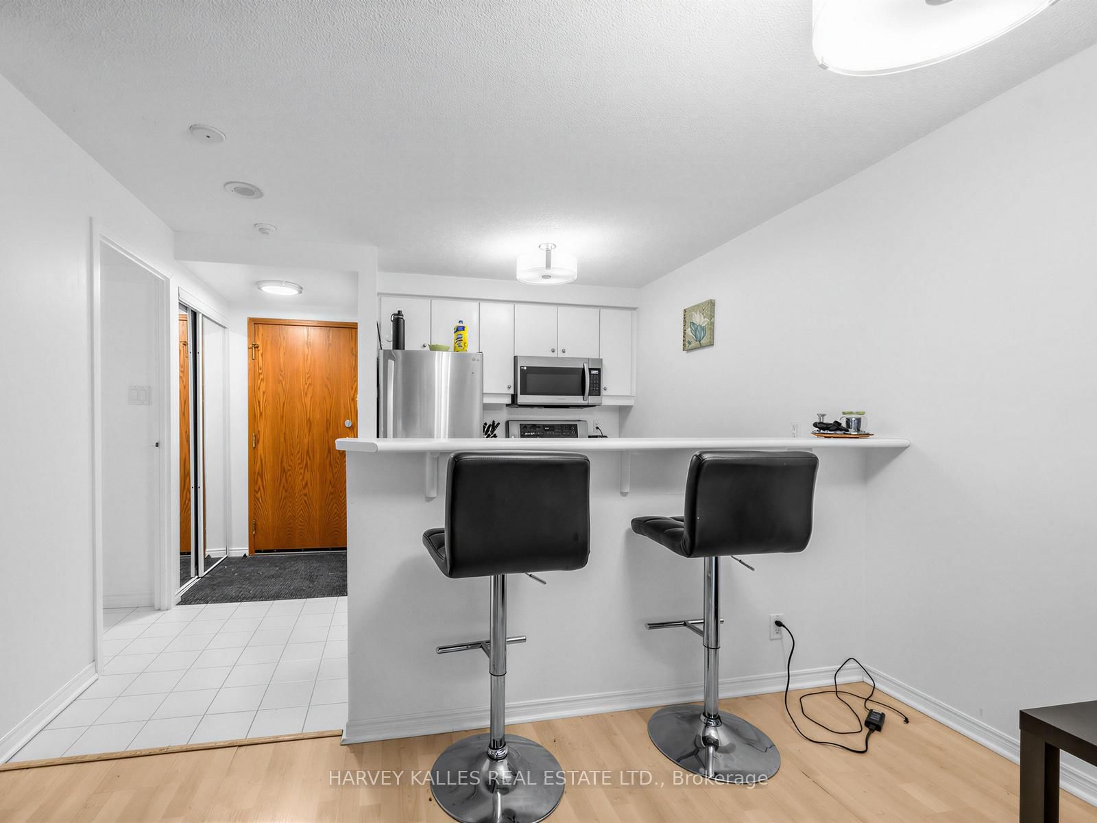 Condo for sale at 705-10 Yonge Street, Toronto, Ontario, M5J 1R4 - Waterfront Communities C1 - MLS: C12923324