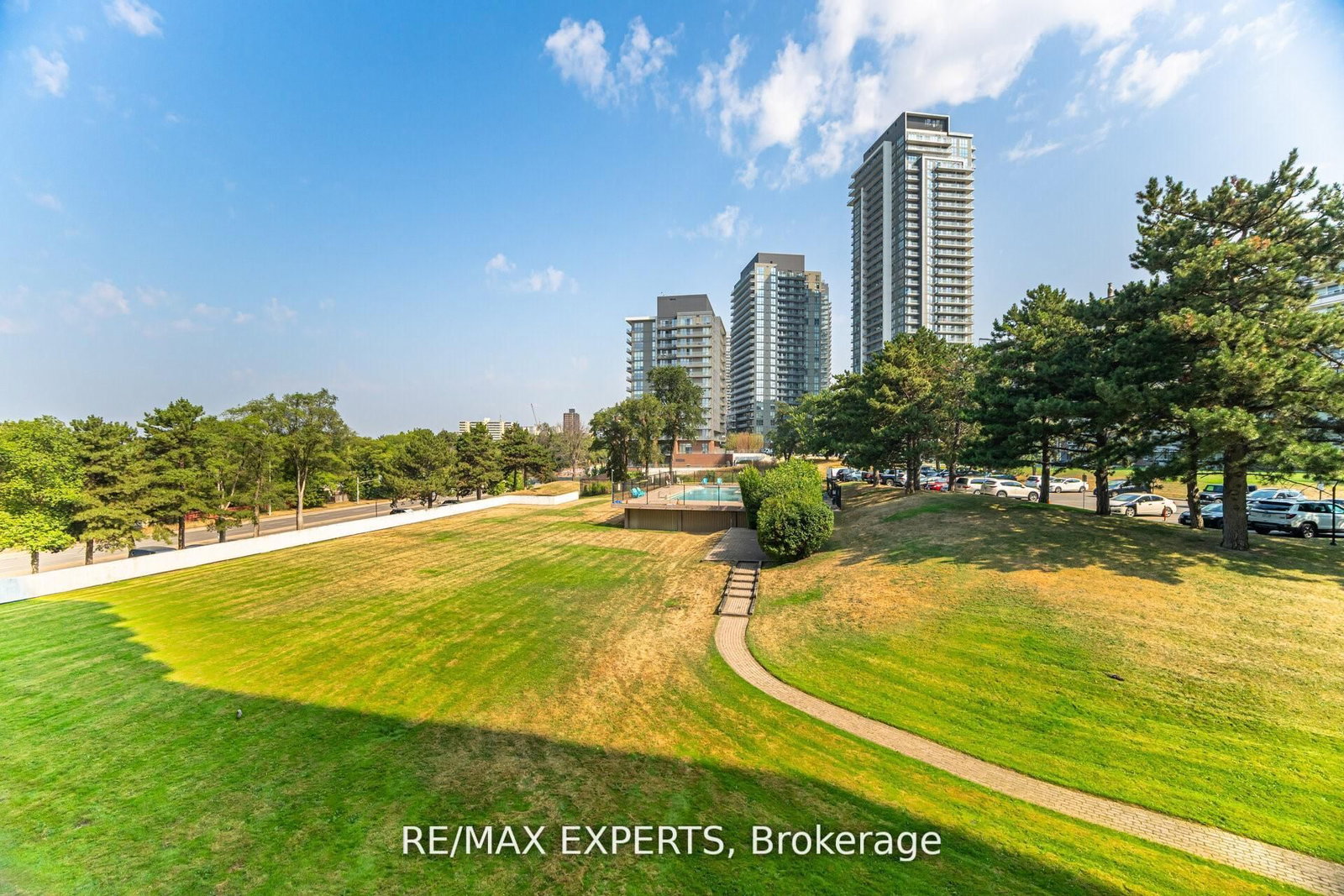 Condo for sale at 306-10 Parkway Forest Drive, Toronto, Ontario, M2J 1L3 - Henry Farm - MLS: C12923580