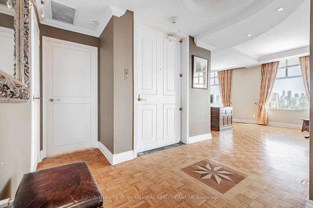 13 - 423 Avenue Road