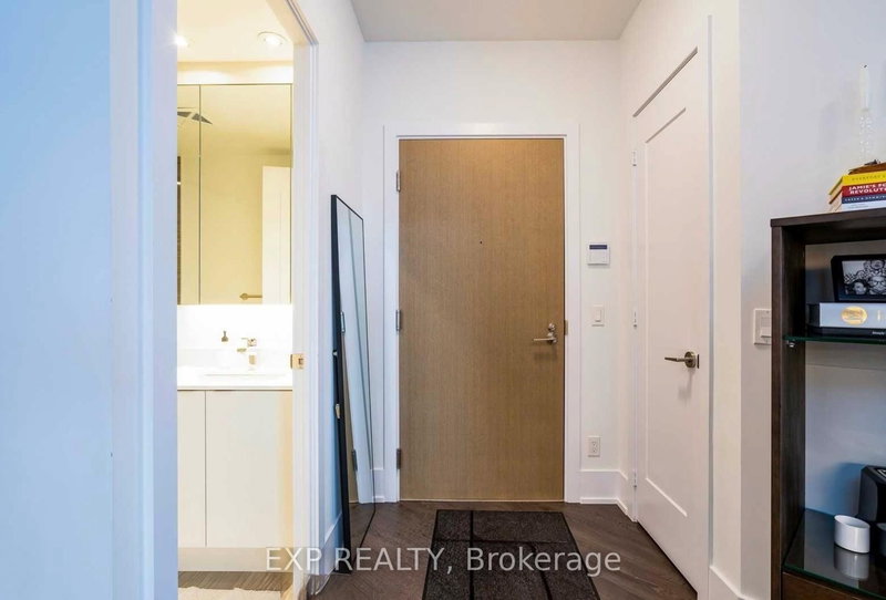 home for lease on 613-1 Edgewater Drive