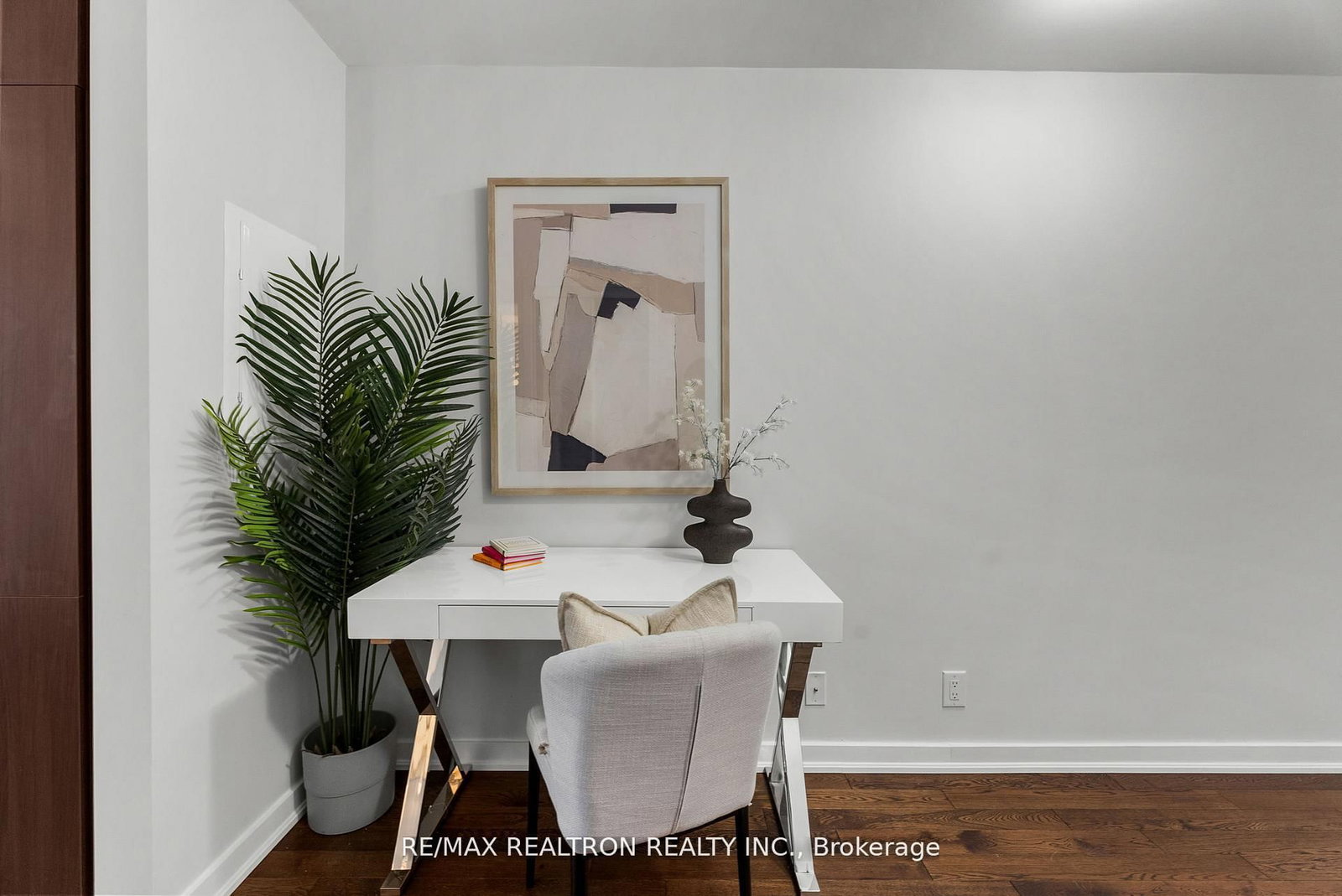 Condo for sale at 807-14 York Street, Toronto, Ontario, M5J 0B1 - Waterfront Communities C1 - MLS: C12924522