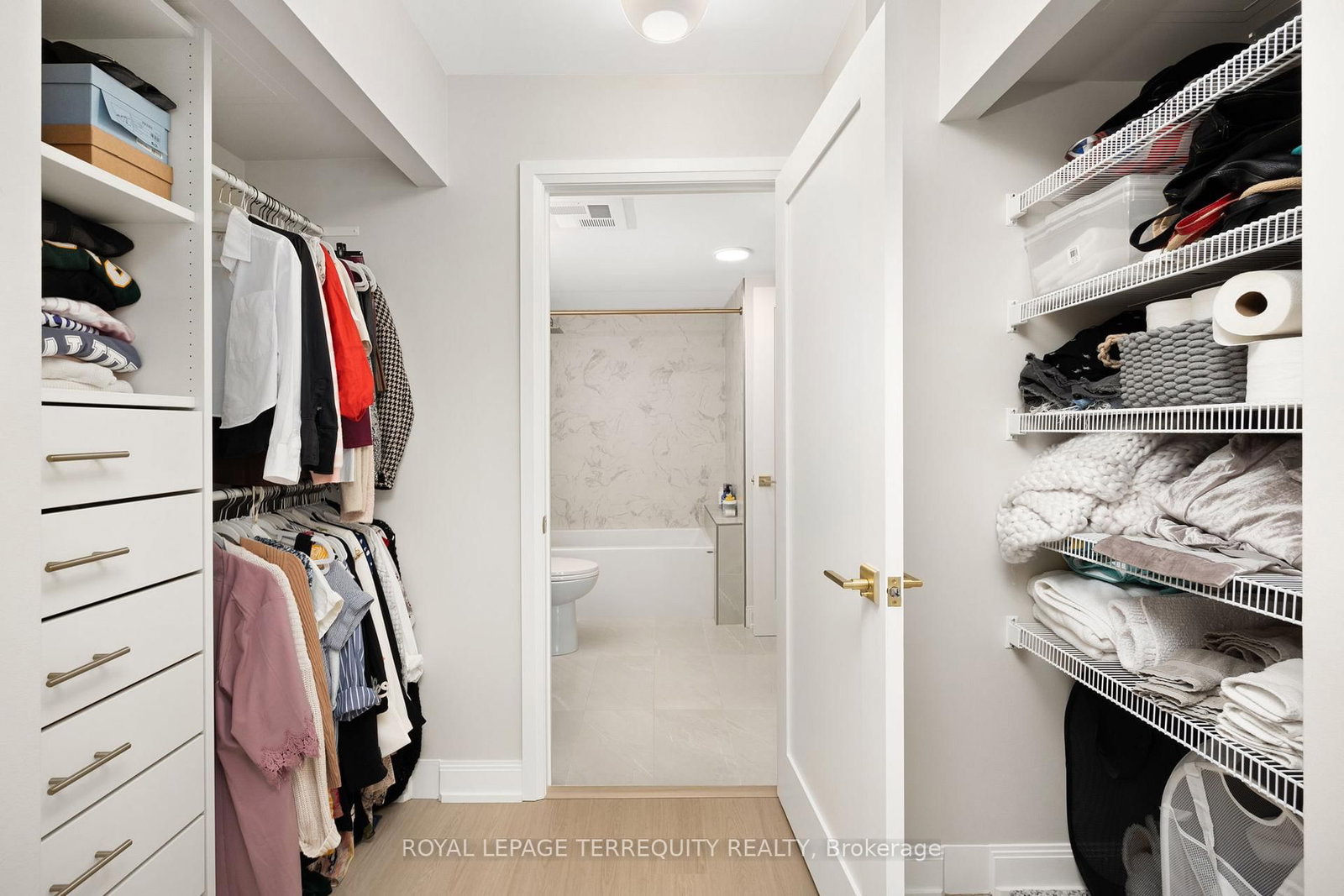 Condo for sale at 1004-2191 Yonge Street, Toronto, Ontario, M4S 3H8 - Mount Pleasant West - MLS: C12924644