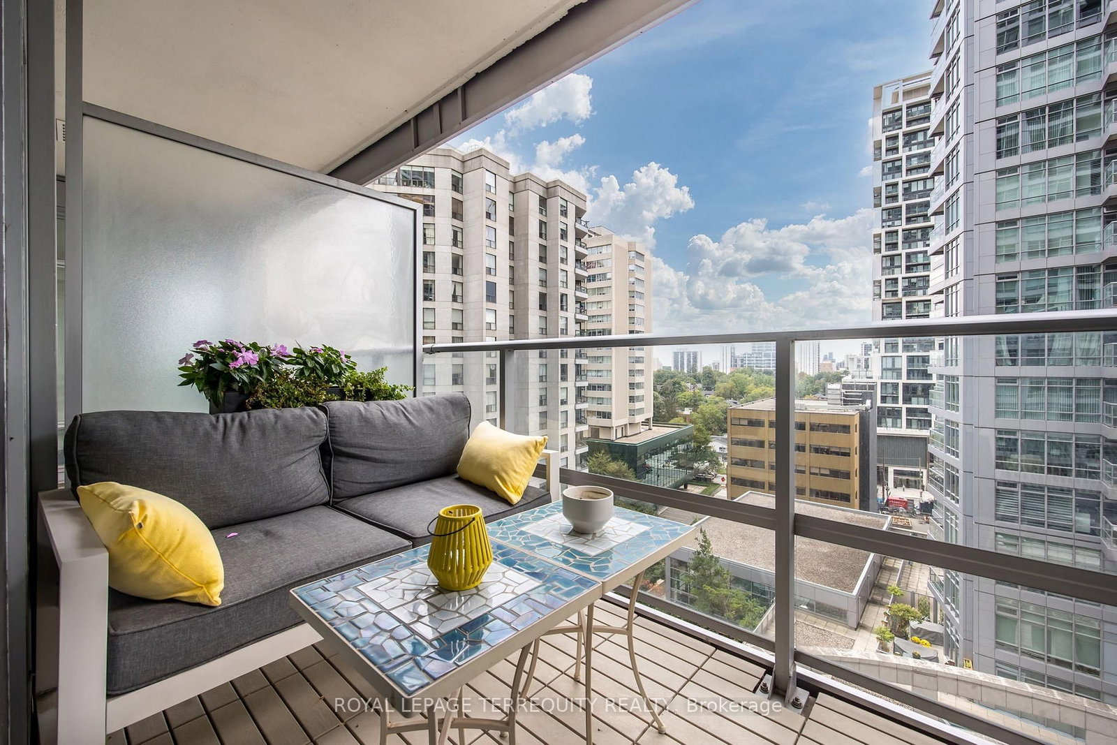 Condo for sale at 1004-2191 Yonge Street, Toronto, Ontario, M4S 3H8 - Mount Pleasant West - MLS: C12924644