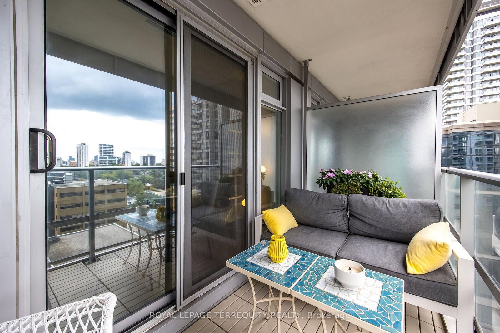 Condo for sale at 1004-2191 Yonge Street, Toronto, Ontario, M4S 3H8 - Mount Pleasant West - MLS: C12924644