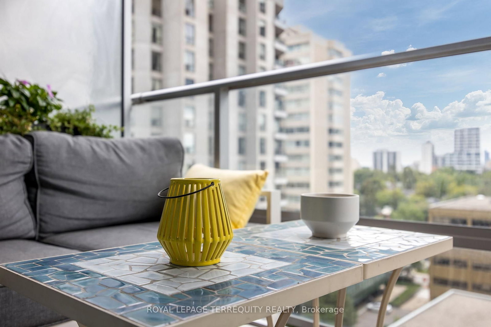 Condo for sale at 1004-2191 Yonge Street, Toronto, Ontario, M4S 3H8 - Mount Pleasant West - MLS: C12924644