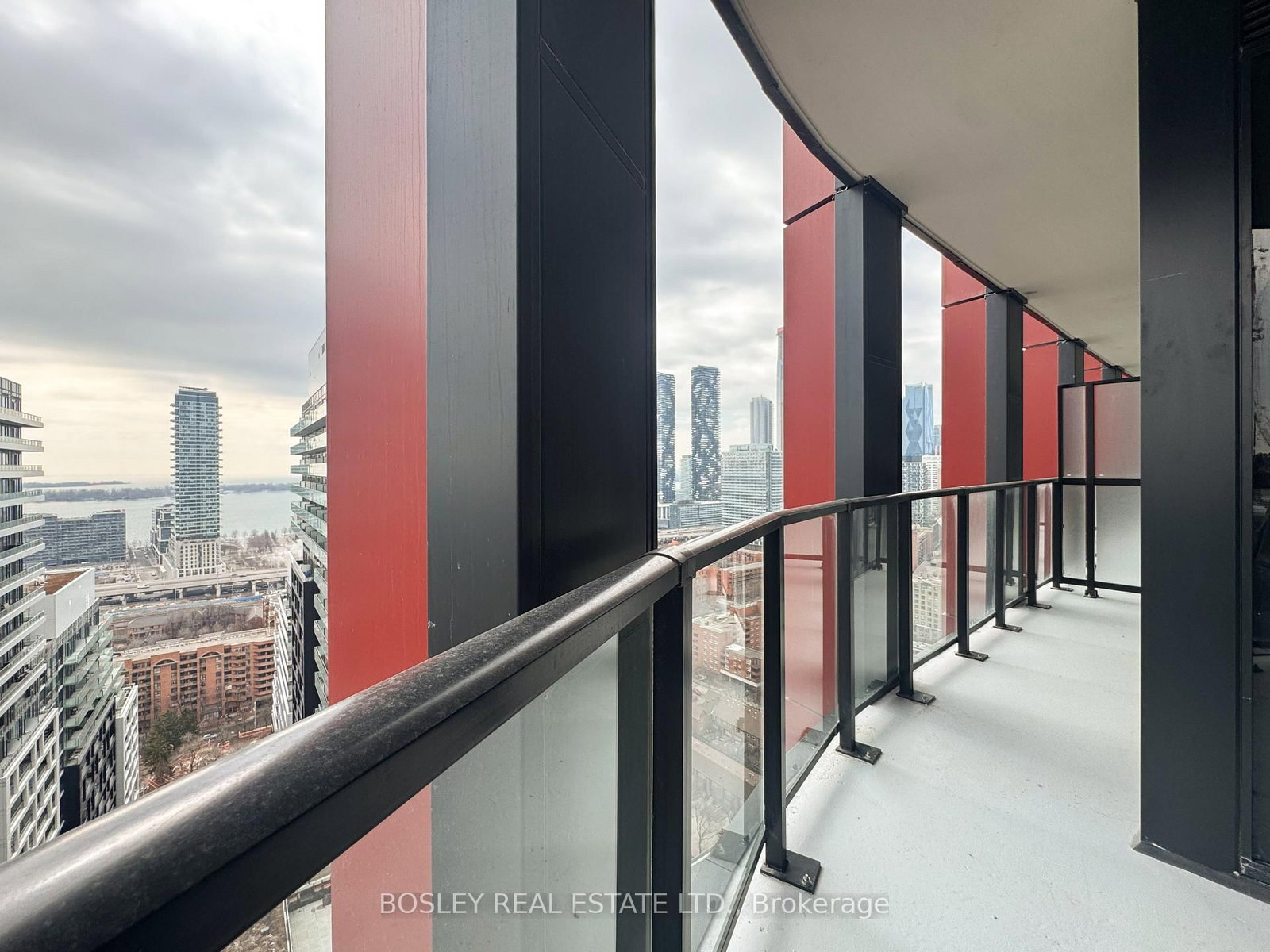 Condo for lease at 3206-180 Front Street, Toronto, Ontario, M5A 2P5 - Moss Park - MLS: C12924766