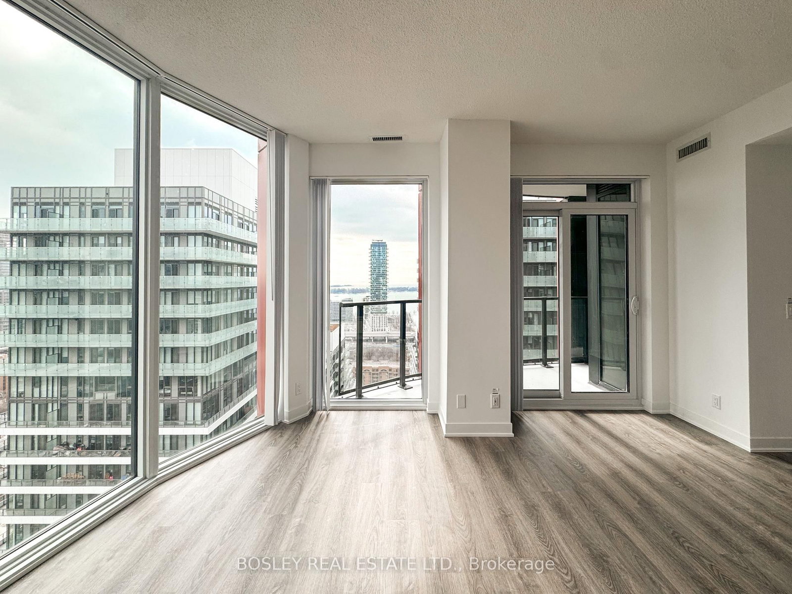 Condo for lease at 3206-180 Front Street, Toronto, Ontario, M5A 2P5 - Moss Park - MLS: C12924766