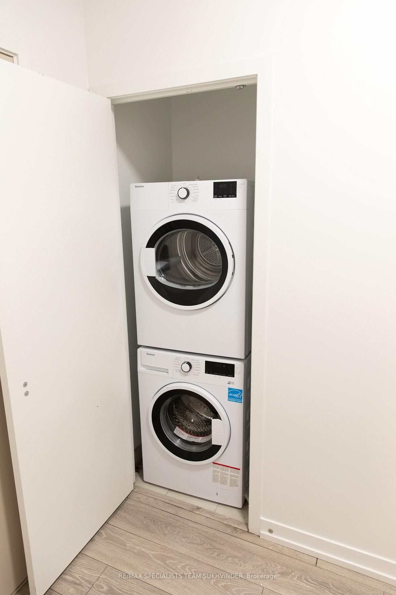 Condo for sale at 637-2020 Bathurst Street, Toronto, Ontario, M5P 0A6 - Humewood-Cedarvale - MLS: C12925604