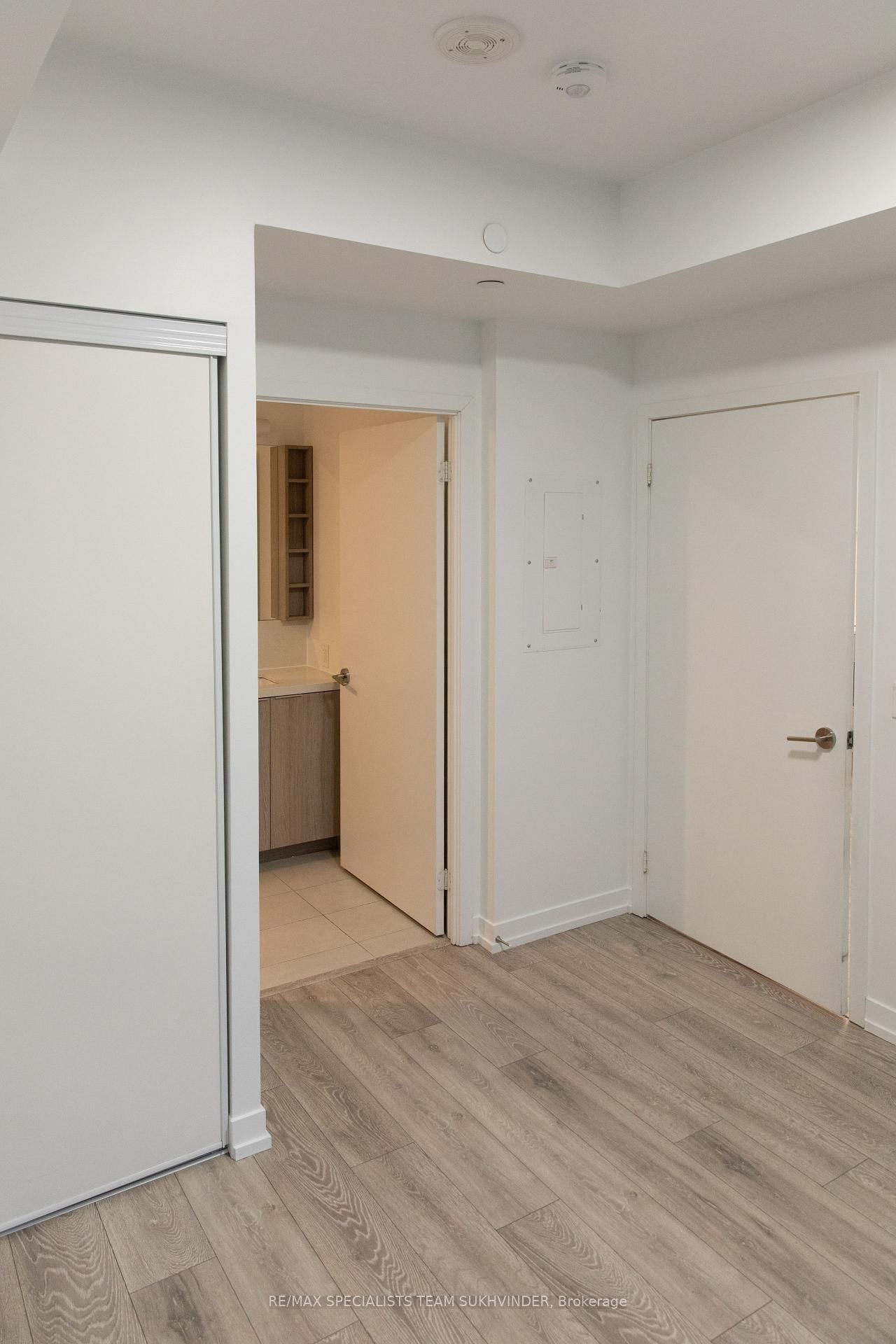 Condo for sale at 637-2020 Bathurst Street, Toronto, Ontario, M5P 0A6 - Humewood-Cedarvale - MLS: C12925604