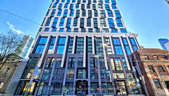 4310 - 252 Church Street