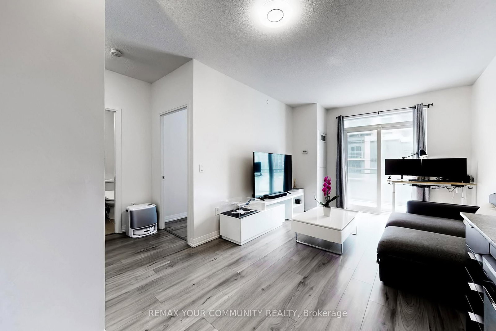 Condo for sale at 207A-50 Ann O'Reilly Road, Toronto, Ontario, M5J 0C9 - Henry Farm - MLS: C12926116