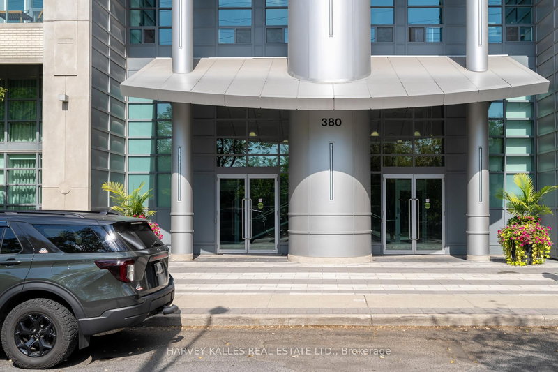 317 - 380 Macpherson Ave, Toronto, M4V 3E3 | Image 3