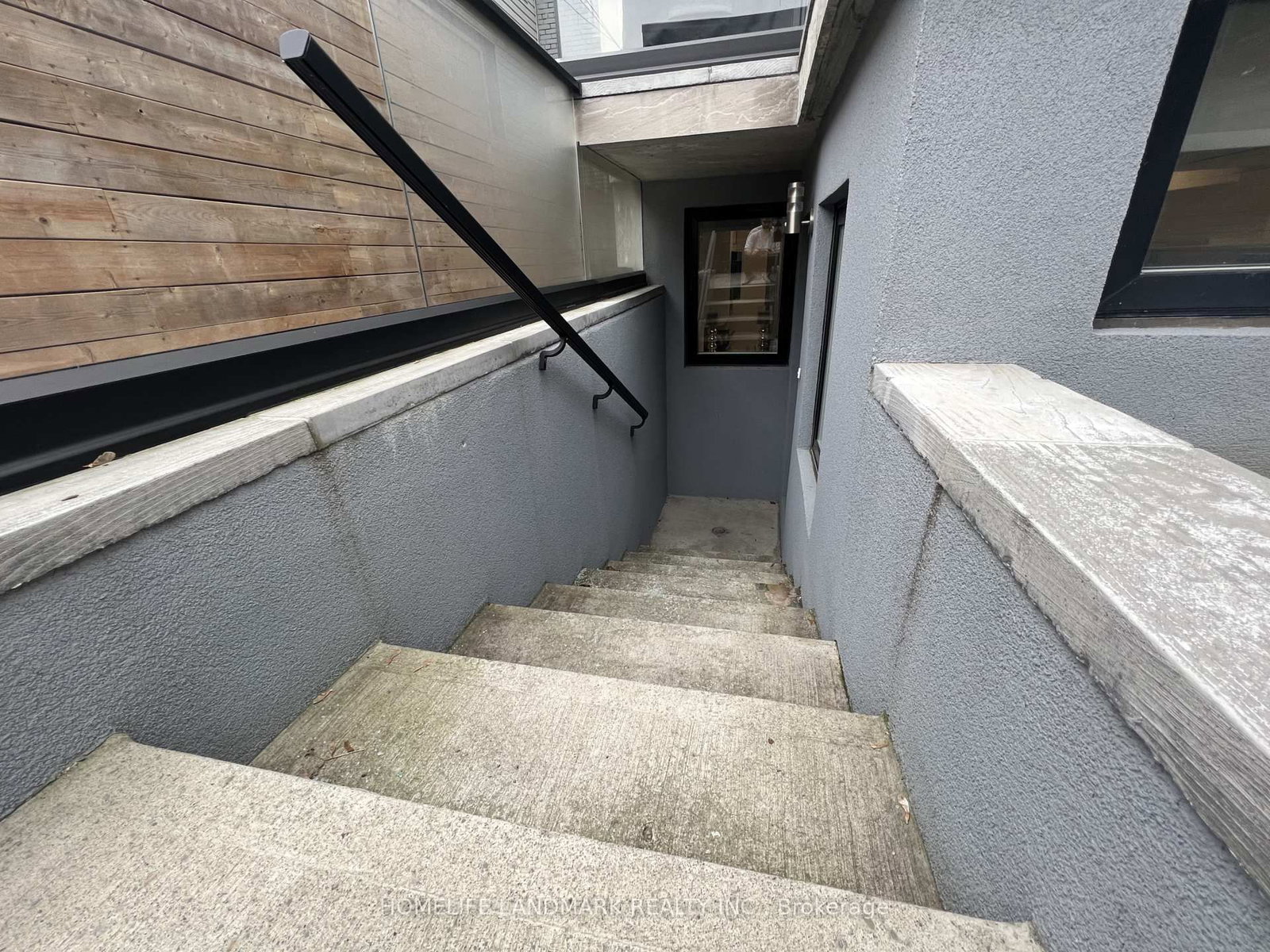 17 Hocken Avenue, Unit Lower - Photo 10