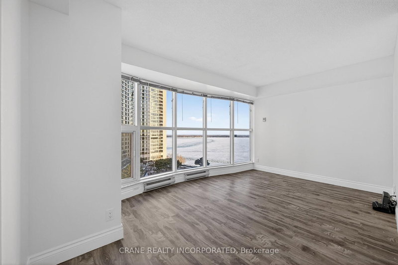 1605 - 77 Harbour Sq, Toronto, M5J 2S2 | Image 3