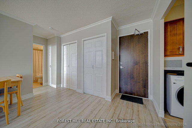 803 - 5949 Yonge Street