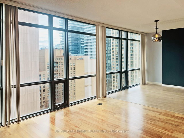 1507 - 37 Grosvenor Street