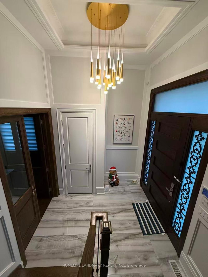 30 Abitibi Ave, Toronto, M2M 2V1 | Image 2