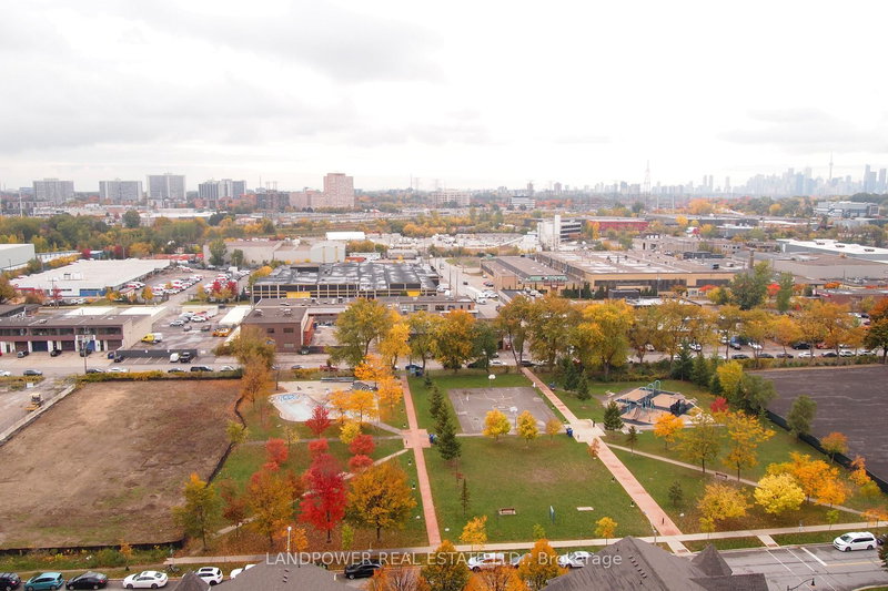 home for lease on Lph 10-35 Brian Peck Crescent