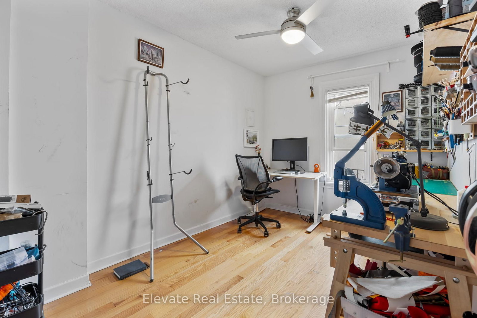 846 College Street - Photo 44