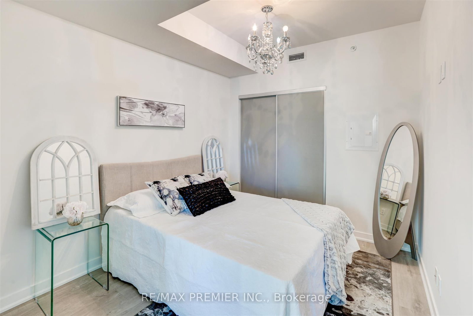 Condo for sale at 403-199 Richmond Street, Toronto, Ontario, M5V 0H4 - Waterfront Communities C1 - MLS: C12928350