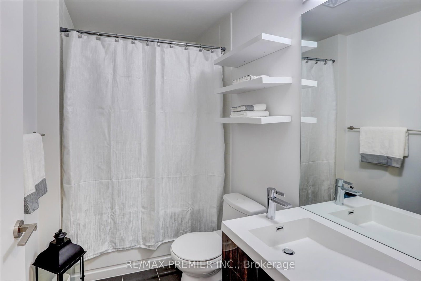 Condo for sale at 403-199 Richmond Street, Toronto, Ontario, M5V 0H4 - Waterfront Communities C1 - MLS: C12928350