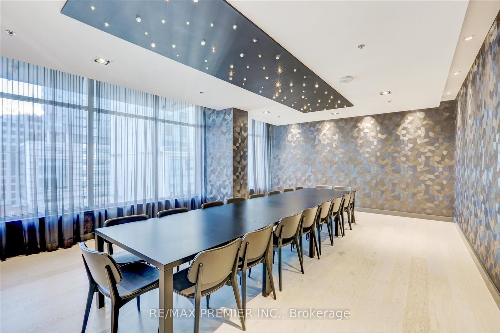 Condo for sale at 403-199 Richmond Street, Toronto, Ontario, M5V 0H4 - Waterfront Communities C1 - MLS: C12928350