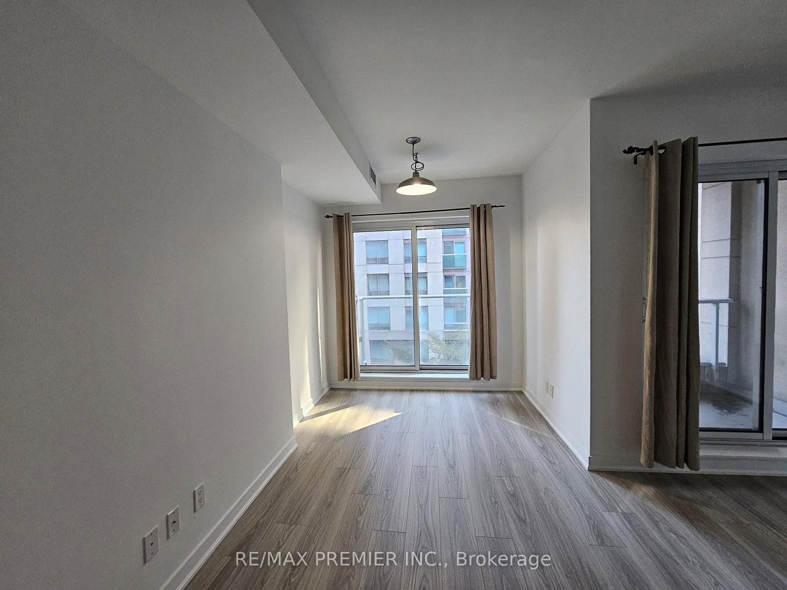 Condo for sale at 403-199 Richmond Street, Toronto, Ontario, M5V 0H4 - Waterfront Communities C1 - MLS: C12928350