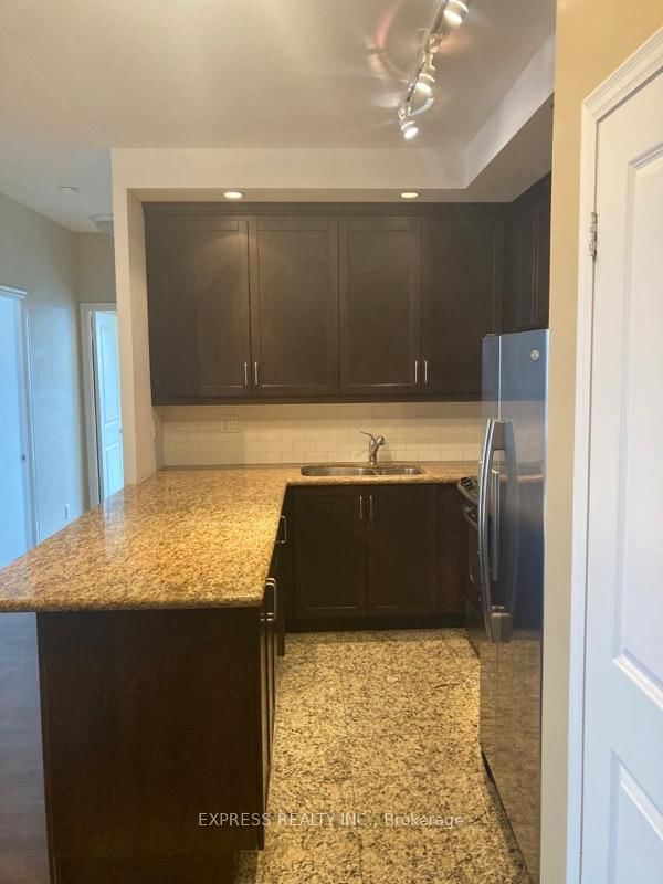 home for lease on 1701-21 Grand Magazine Street