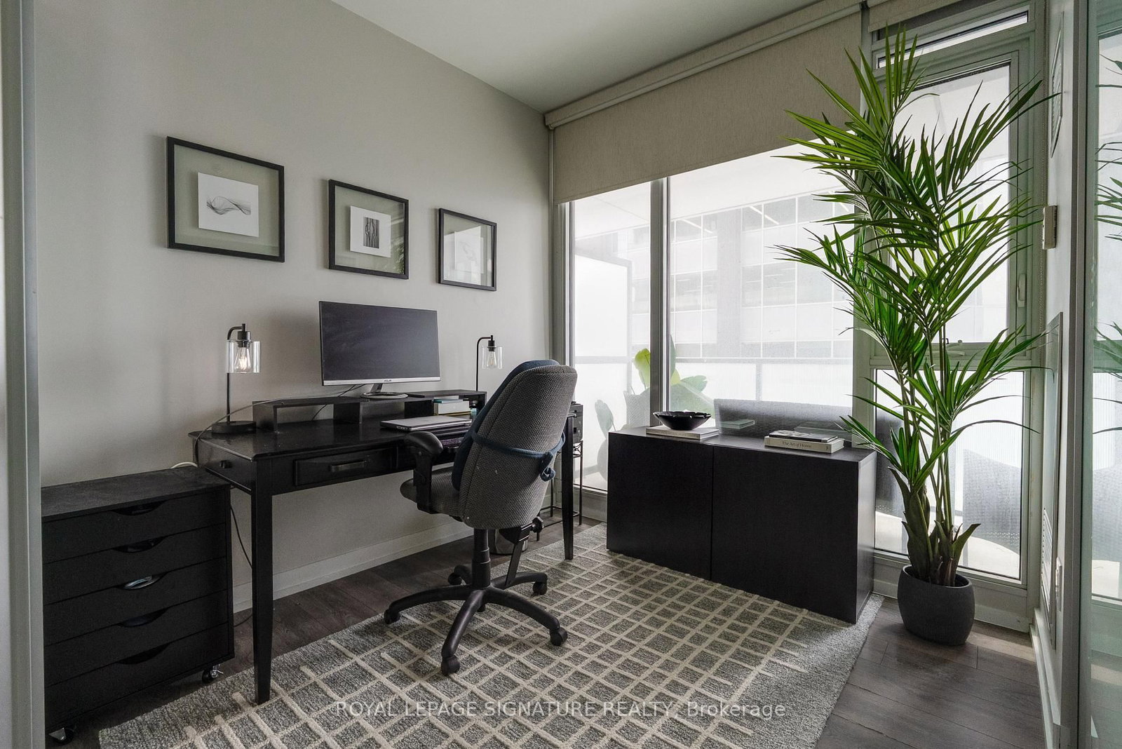 Condo for sale at 2503-426 University Avenue, Toronto, Ontario, M5G 1S9 - University - MLS: C12928816